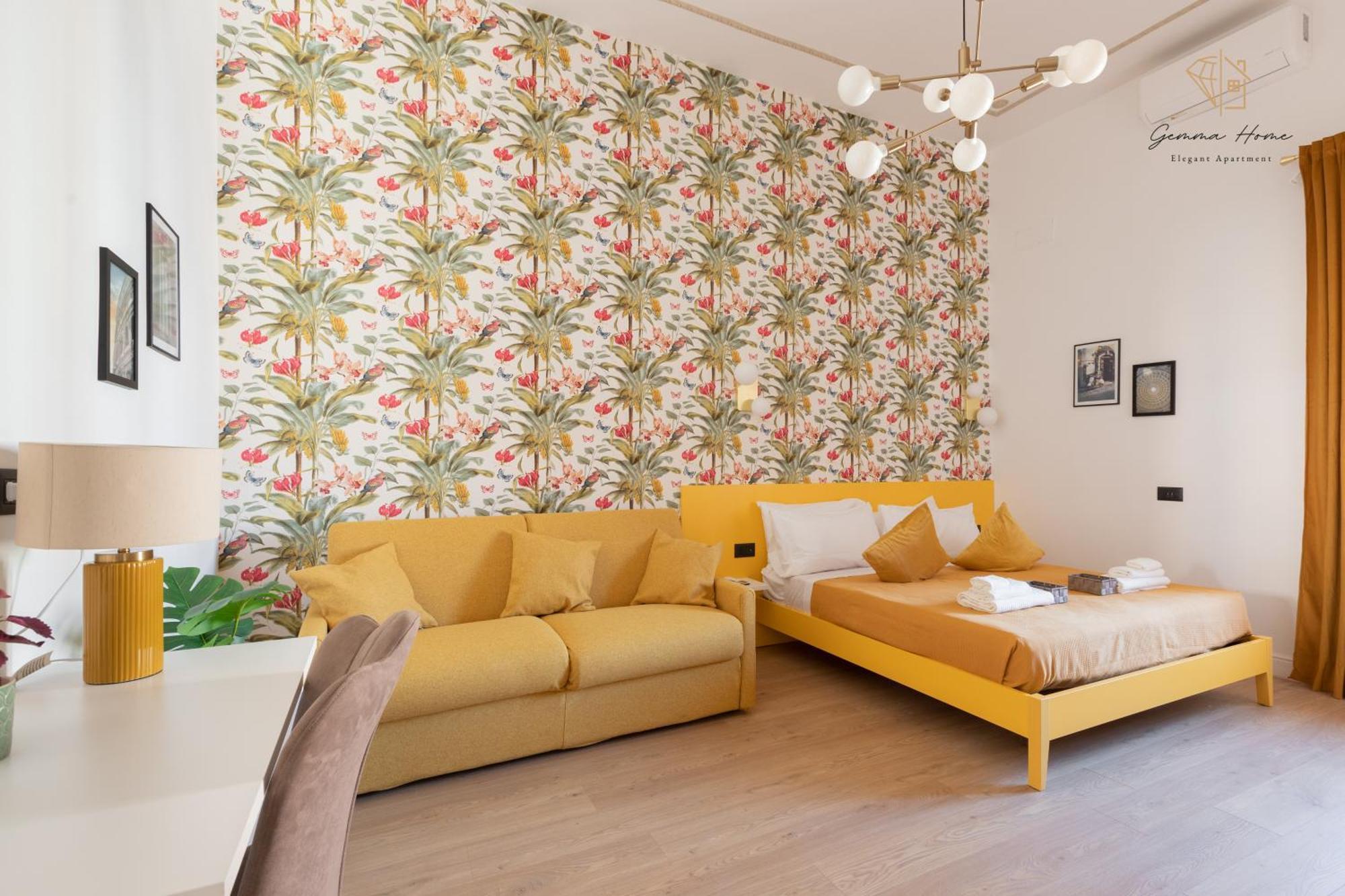 Apartment Gemma House - 100mt To Metro Station, 2 En-suite Bathrooms *